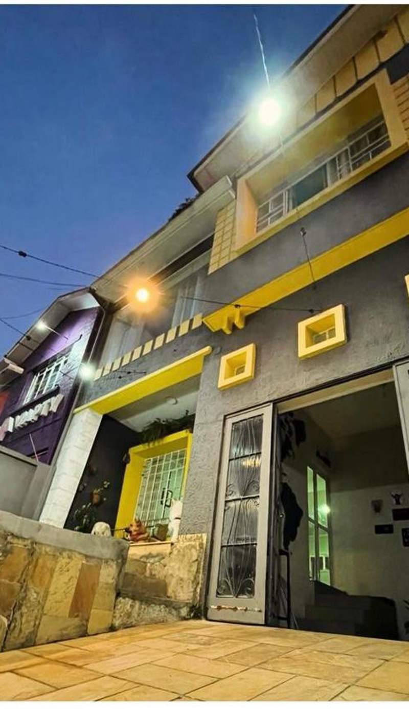 Gup Hostel