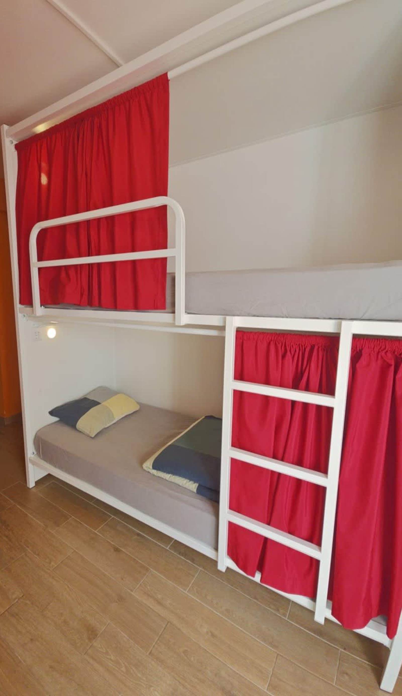 Cloud 9 Hostel