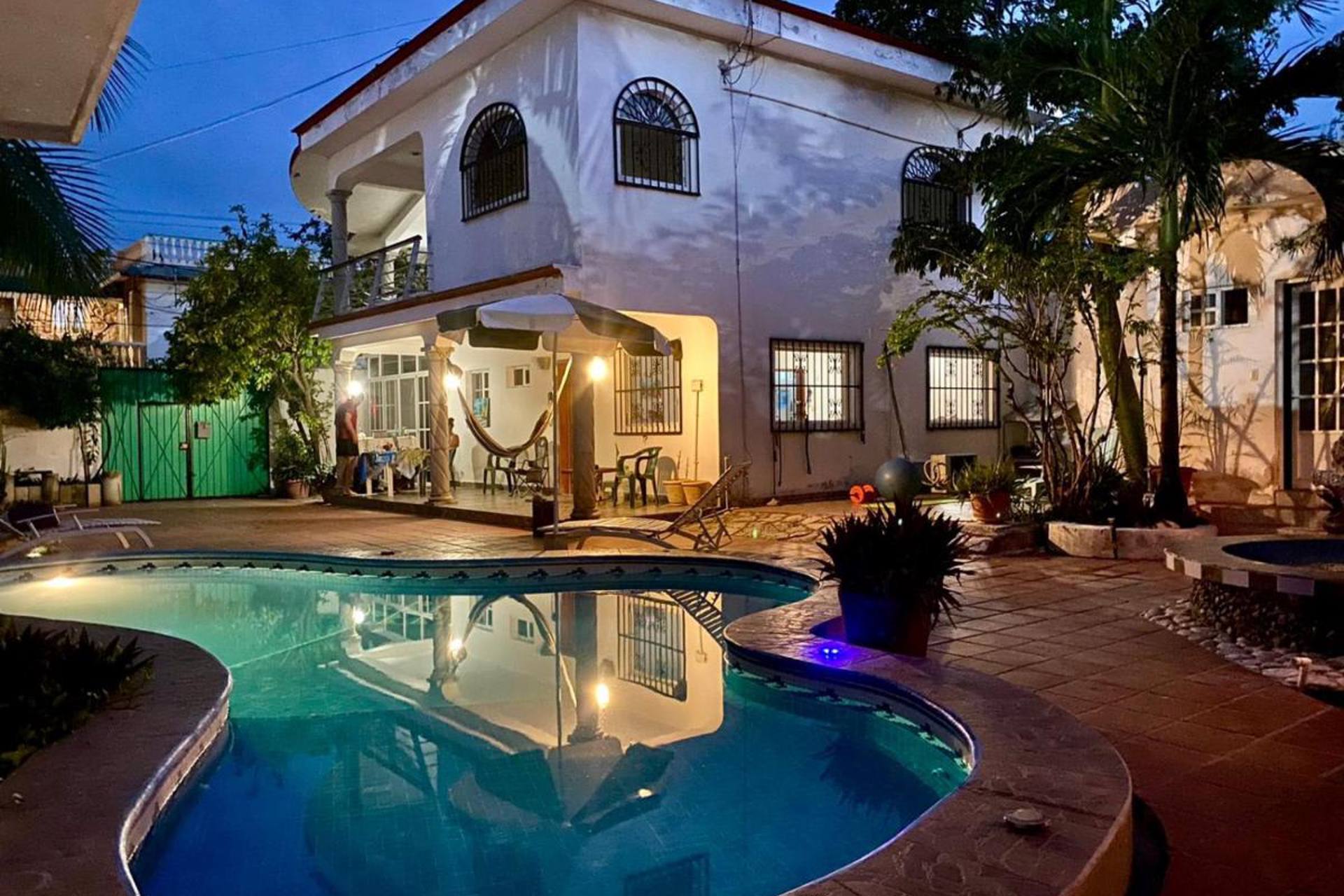 Casamaya Hostel & Diving