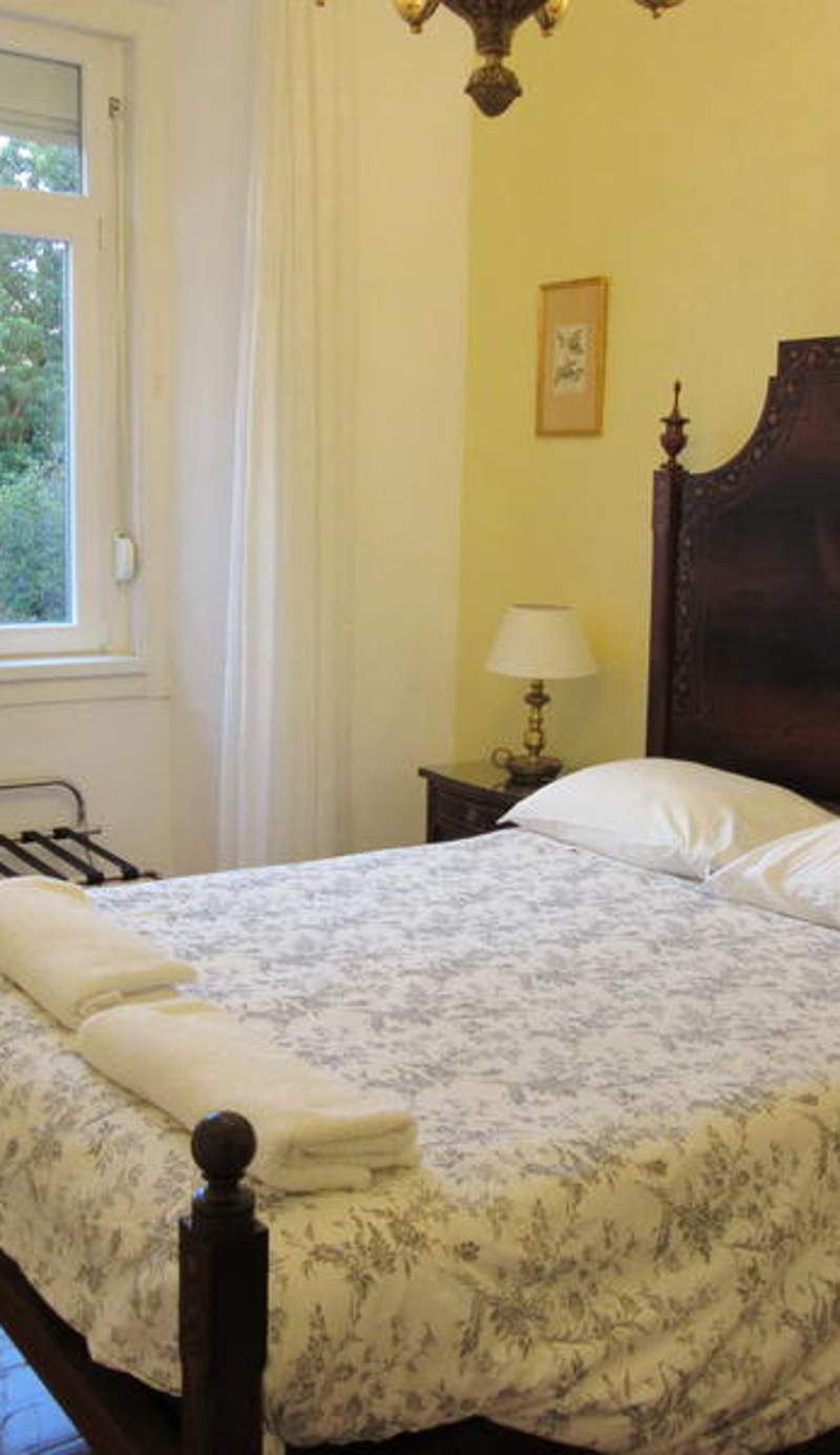 Family Macedo's Bed & Breakfast