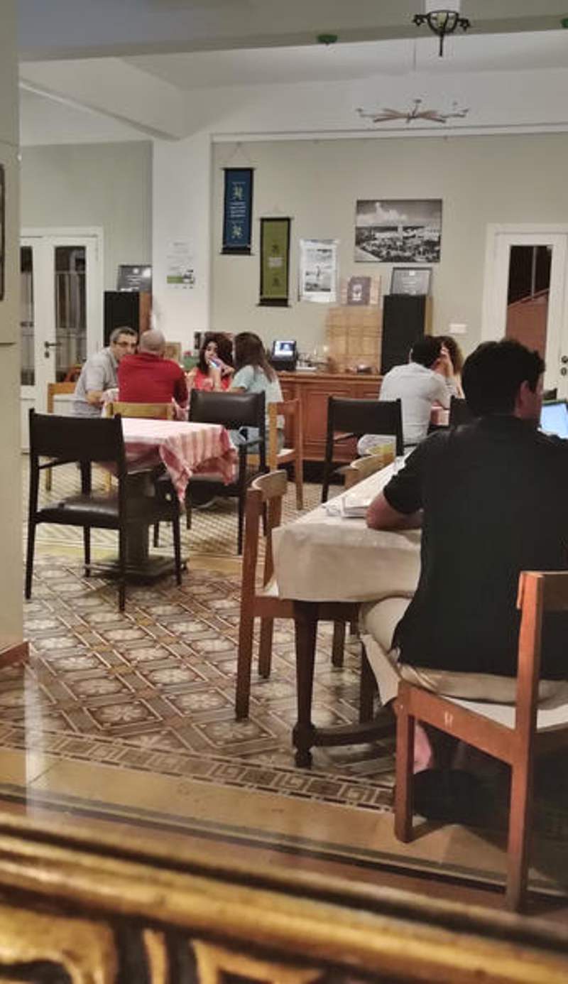 The Grand Meshmosh Hotel