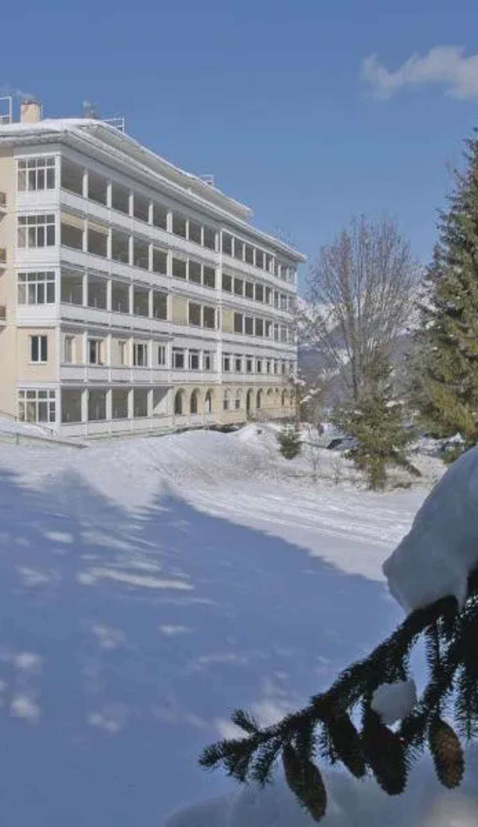Davos Youth Hostel