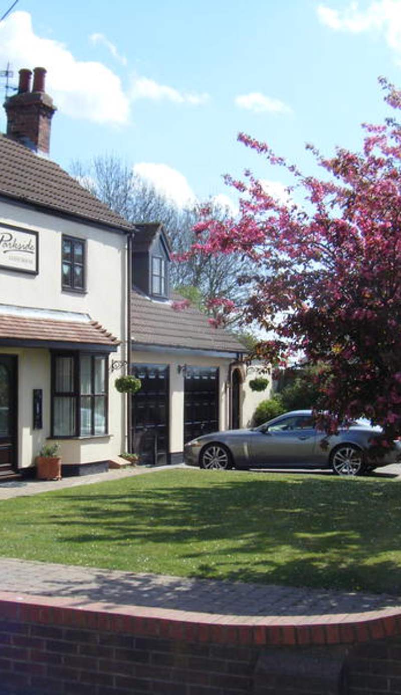 Parkside Guest House