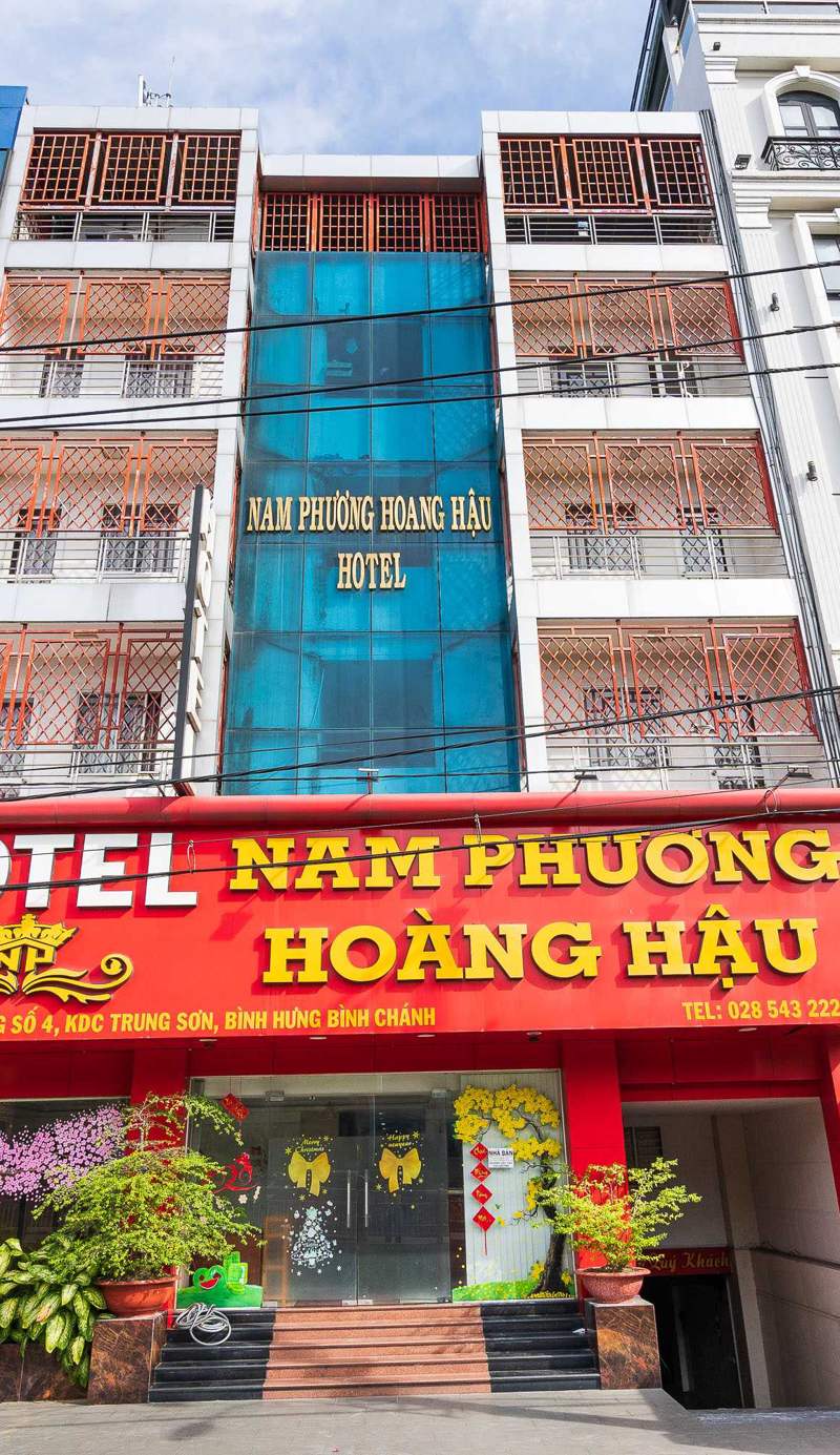 Collection O Nam Phuong Hoang Hau Near Lotte Mart