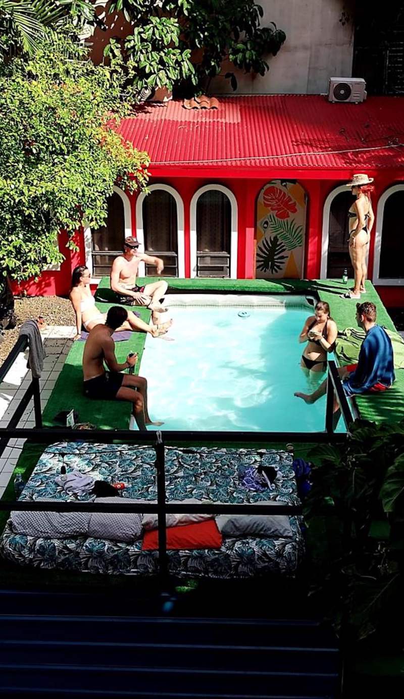 Zebulo Hostel