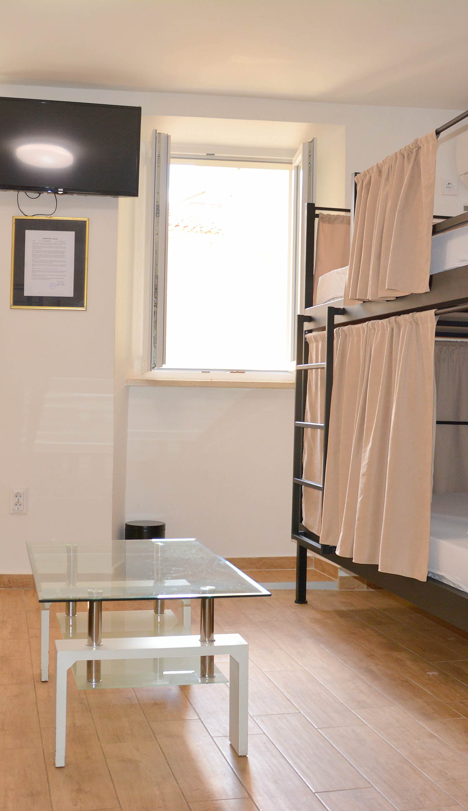 Montenegro Backpackers Home Budva