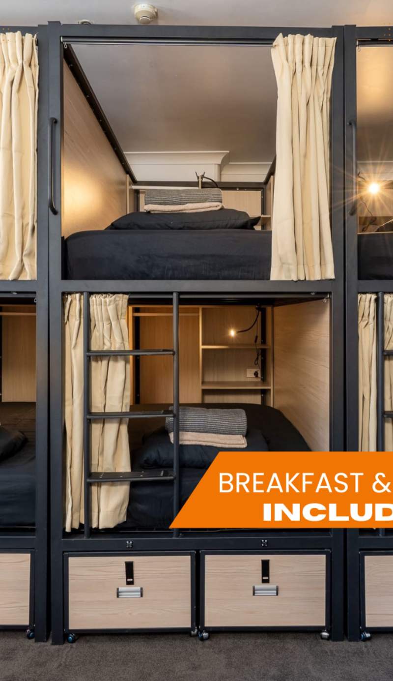 Tequila Sunrise Hostel Surfers Paradise