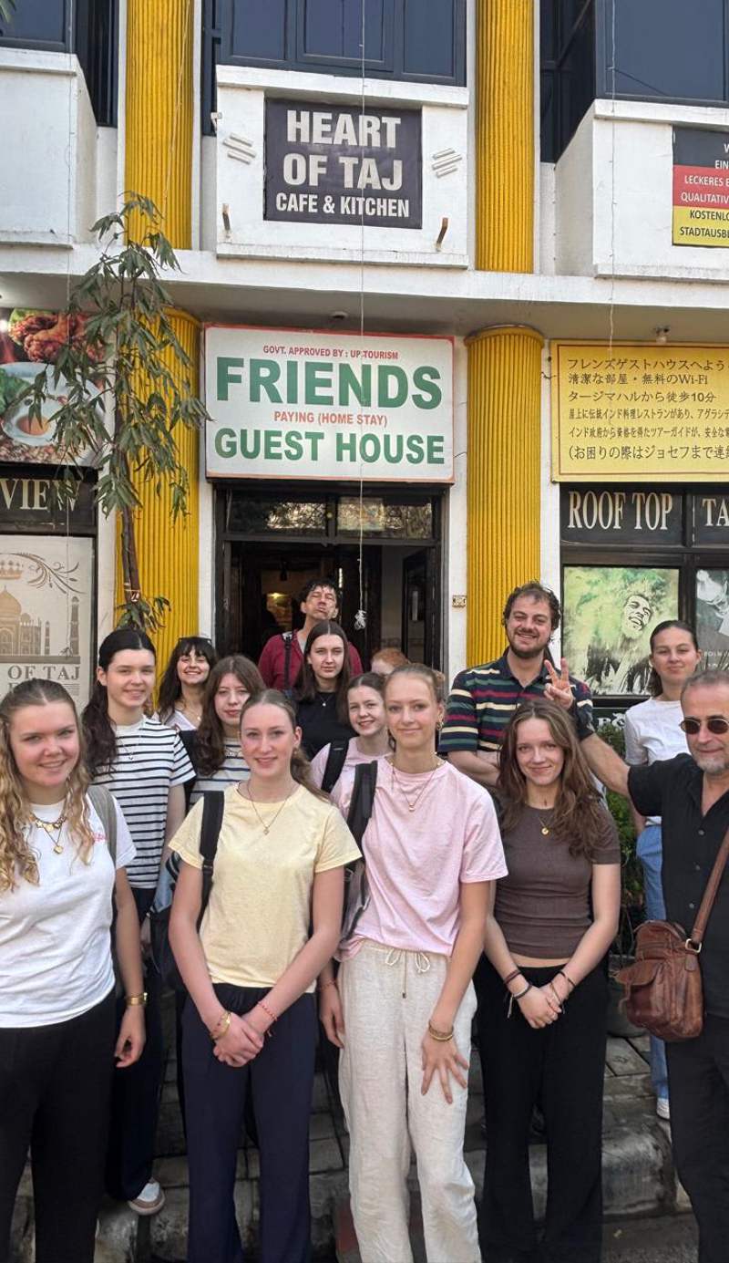 Friends Guest House & Hostel