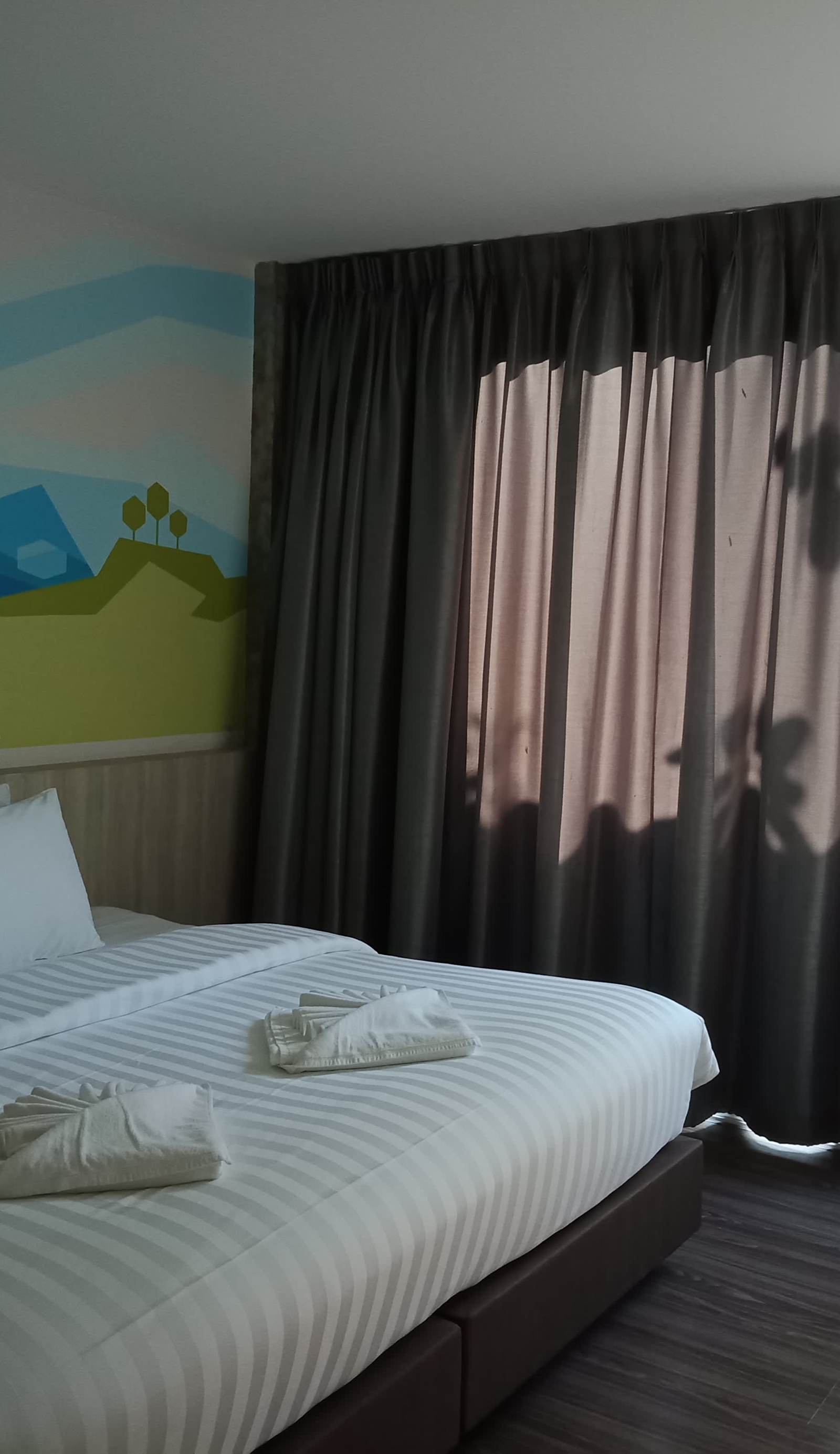 Lana Beds & Spaces