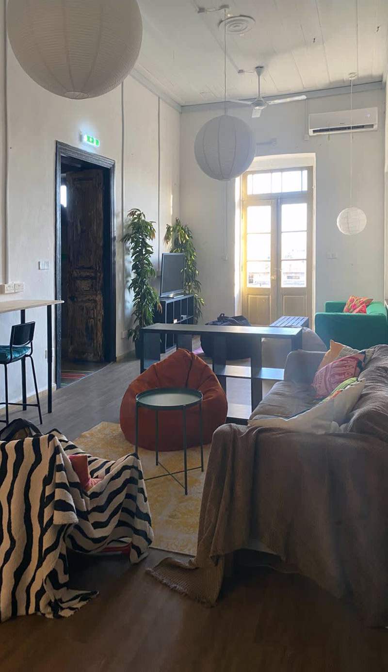 Bee Hostel