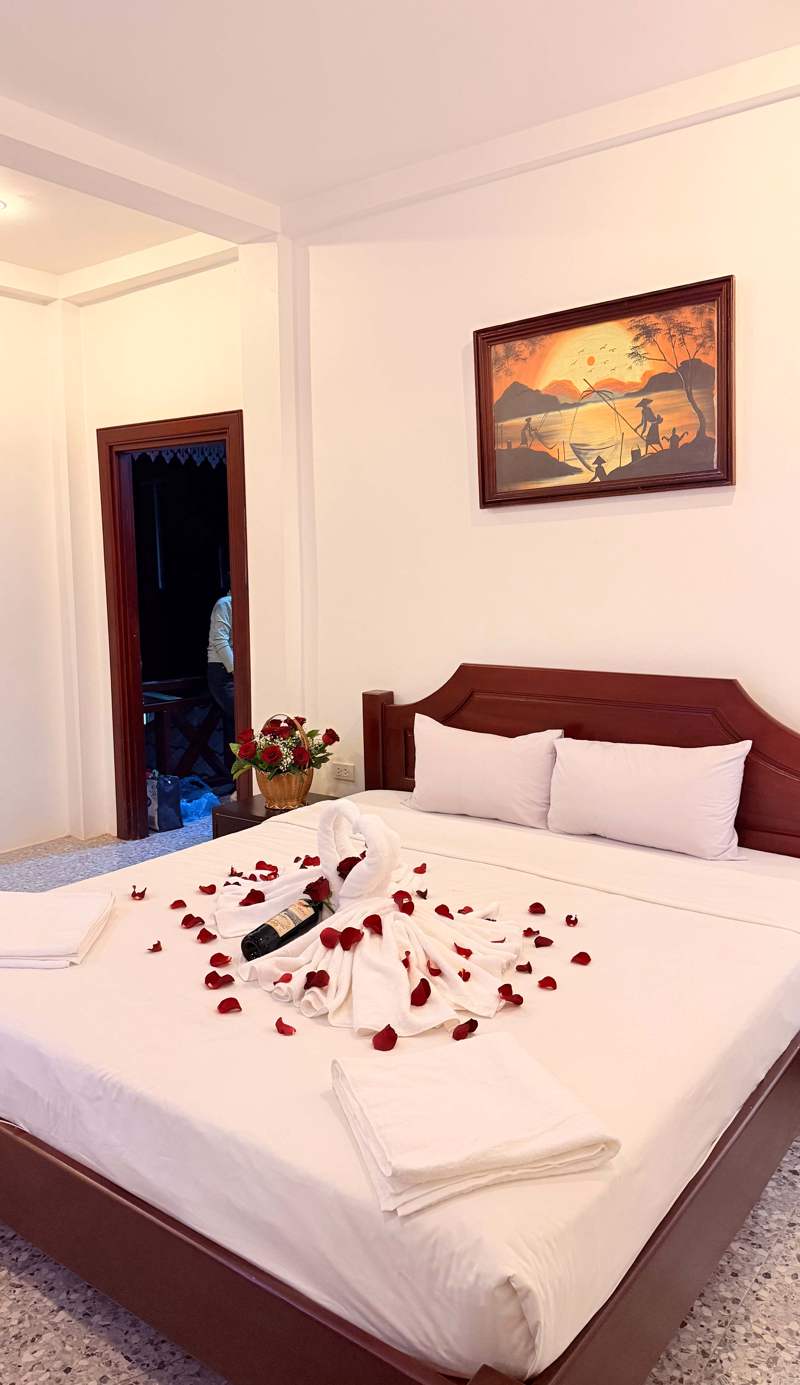 Vang Vieng Ruby Villa Hotel