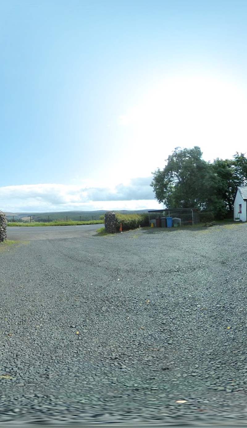 Ballyeamon Barn Tourist Hostel