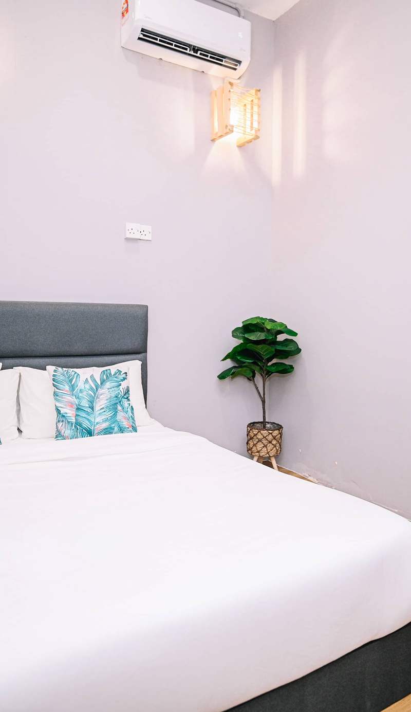 Swing & Pillows @ 87 Chulia St, Georgetown Penang