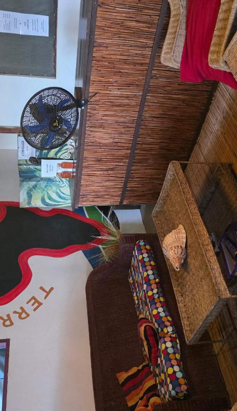 Devocean Lodge