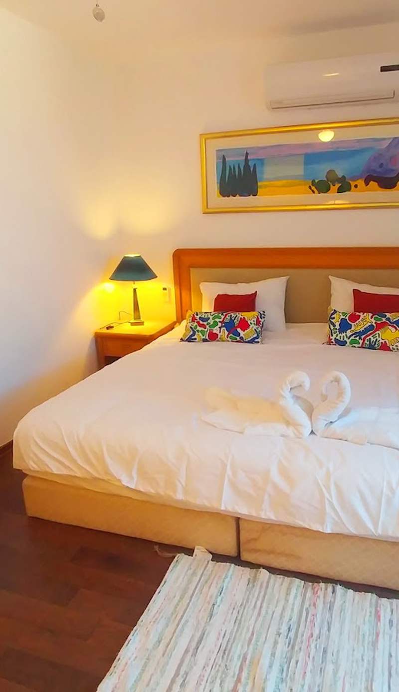 City Suites