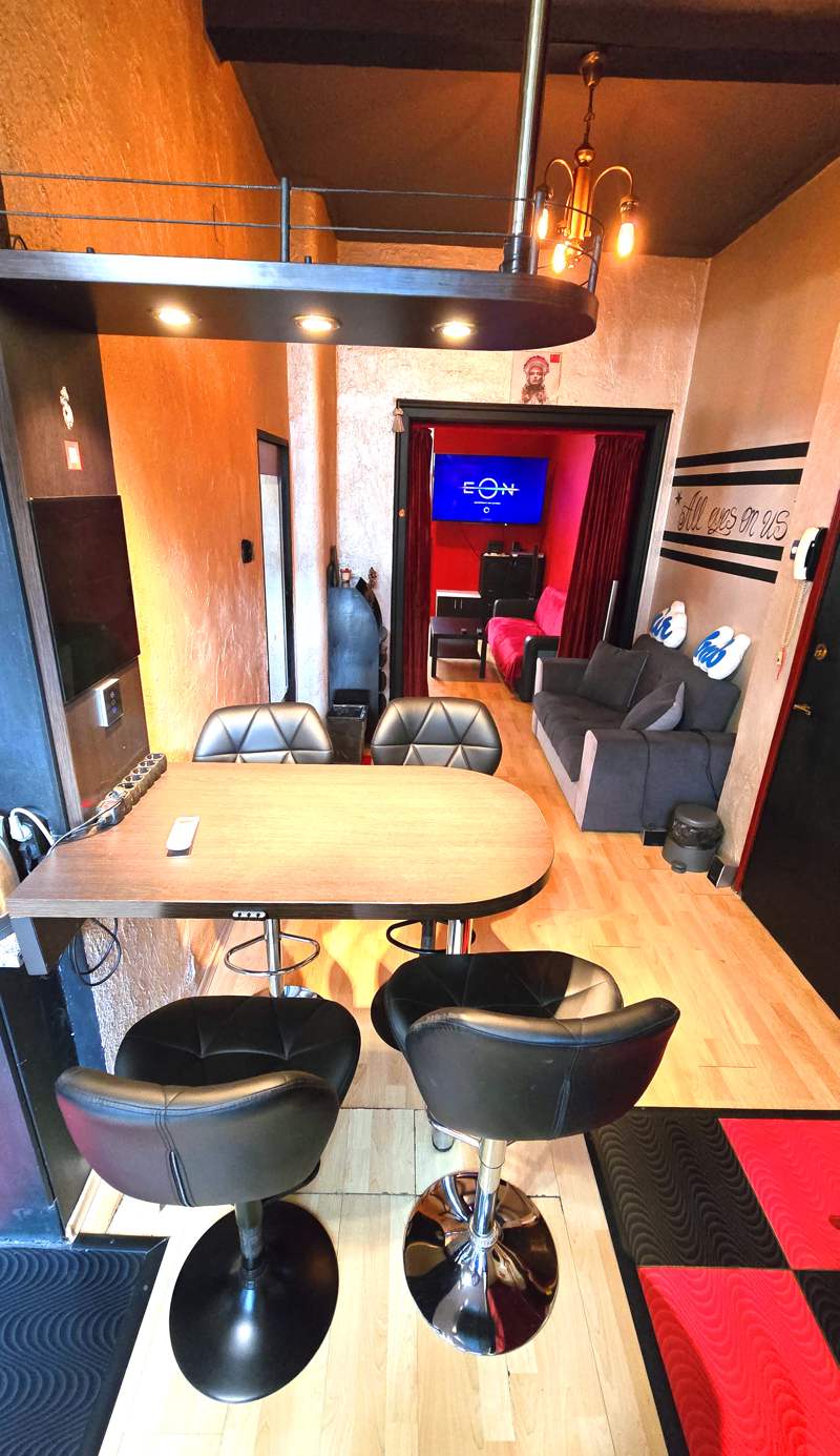 Sofia's Gem Apartment - Prime Location