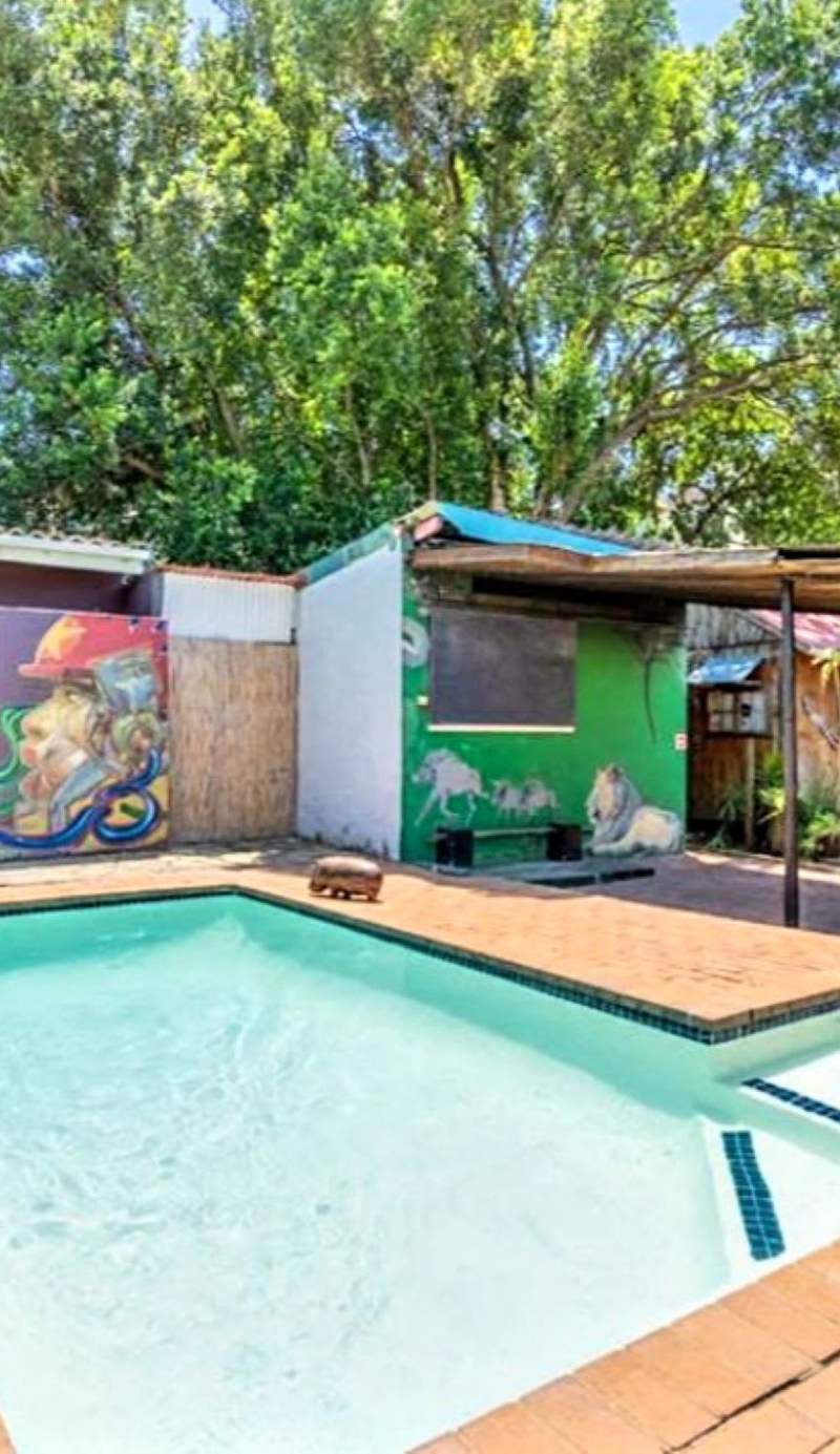 Tekweni Backpackers Hostel