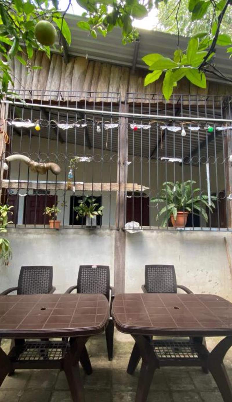 Hostal Cafe El Cedro