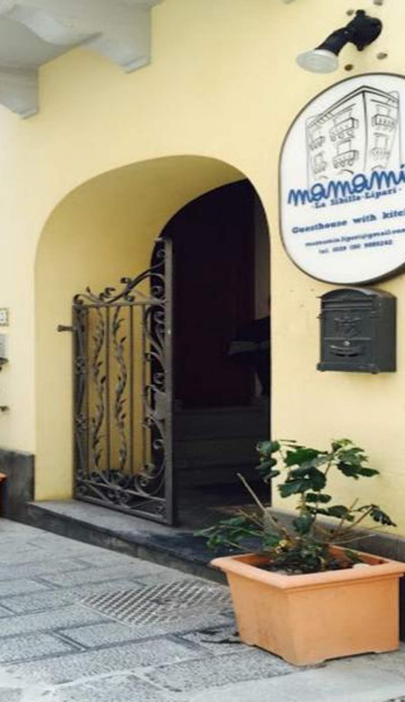 Mamamia Guesthouse