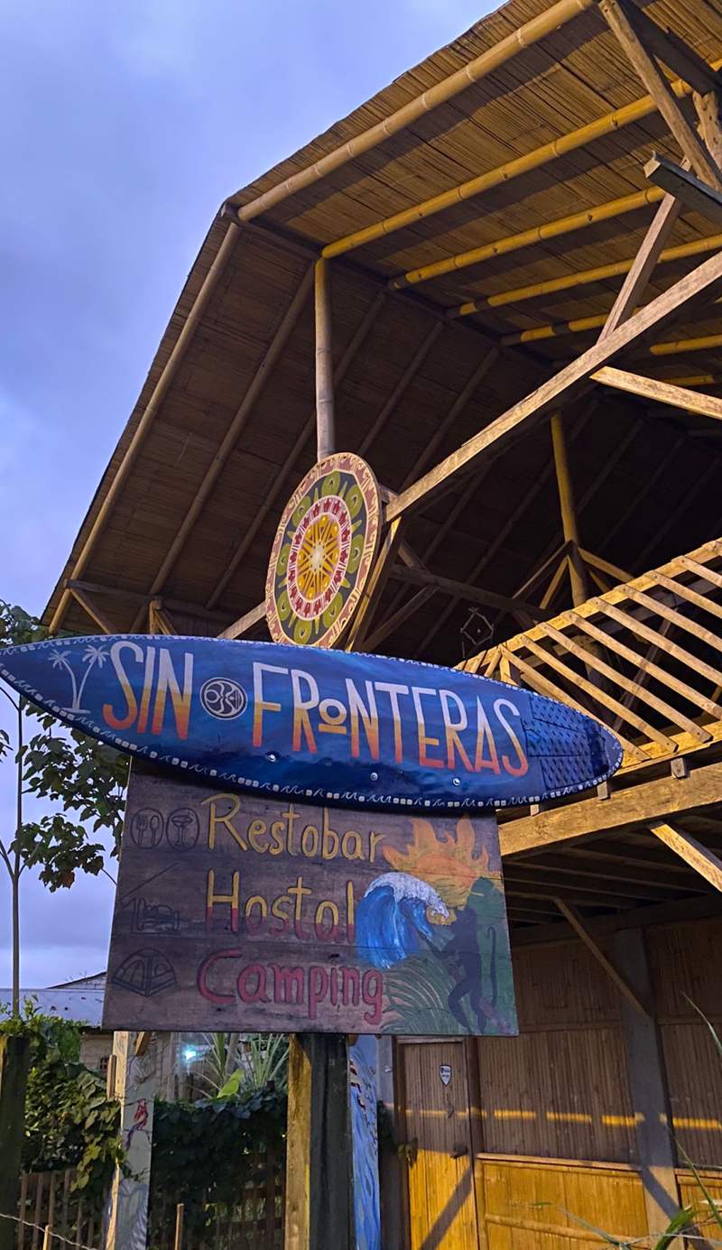 Hostal - Camping Sin Fronteras