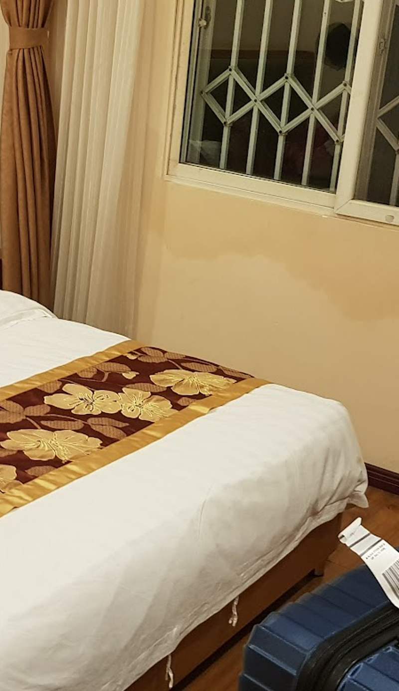 Holly's Hostel