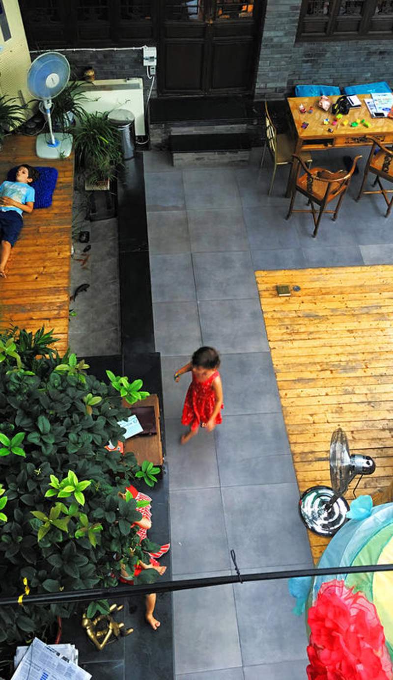Kelly's Courtyard