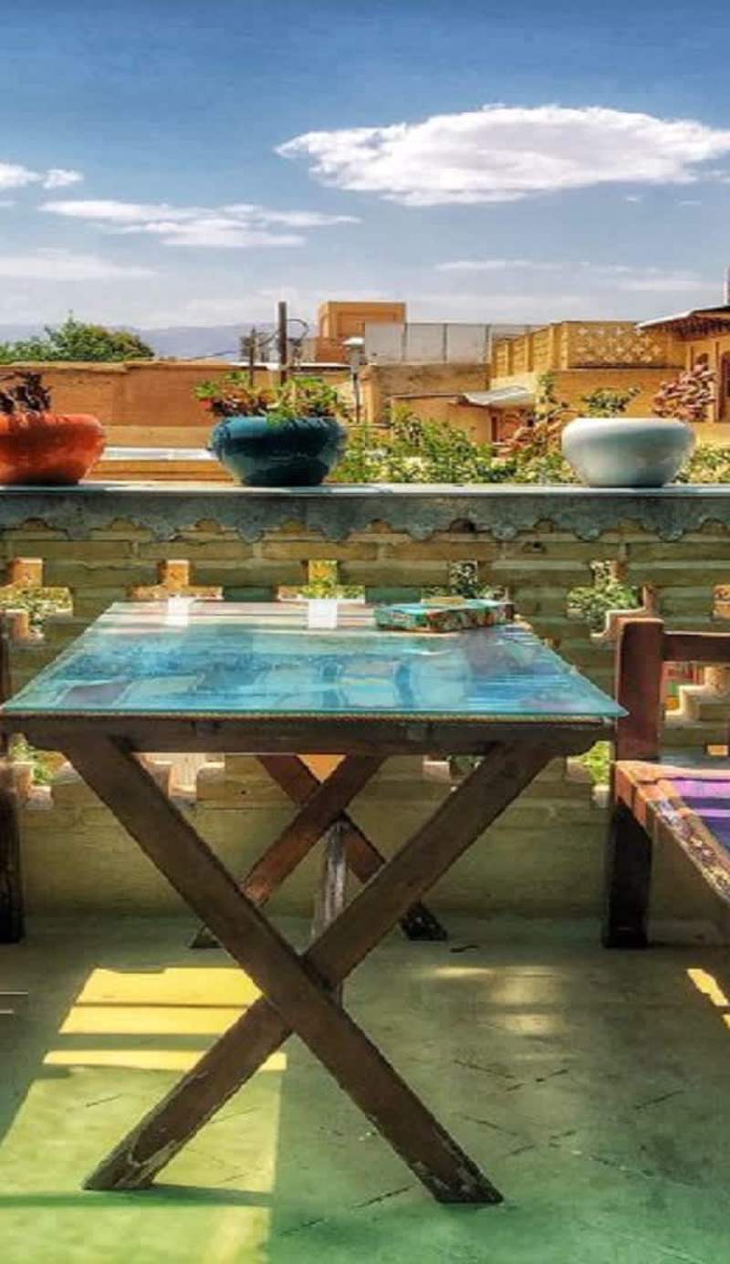 Niayesh Hotel