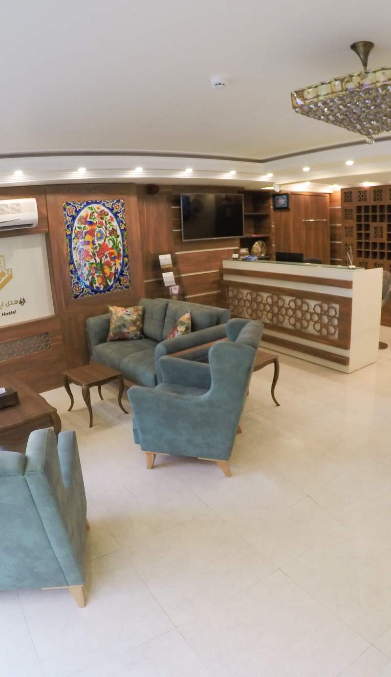 Shirin Hotel & Hostel