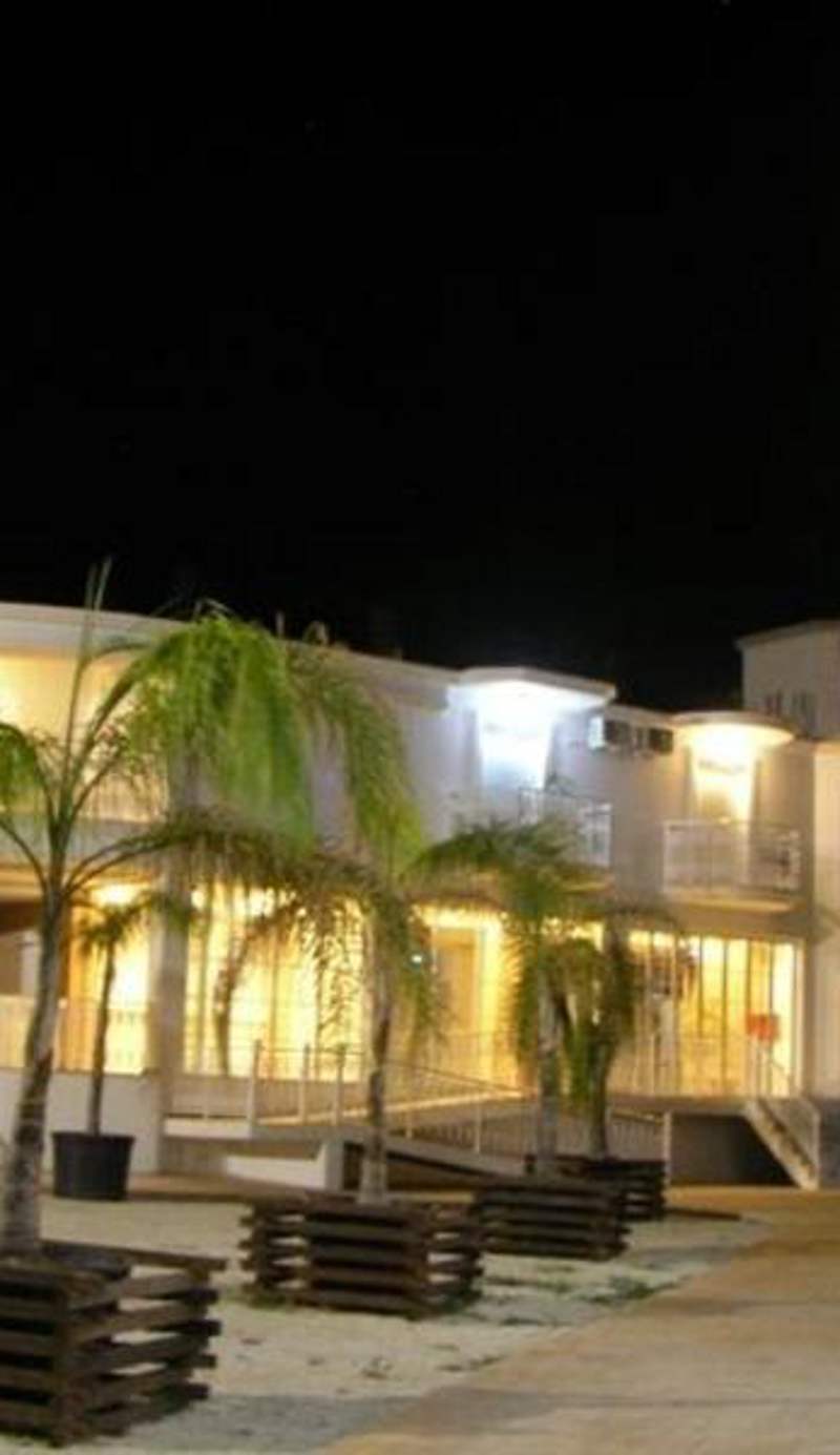 Mariana Hotel
