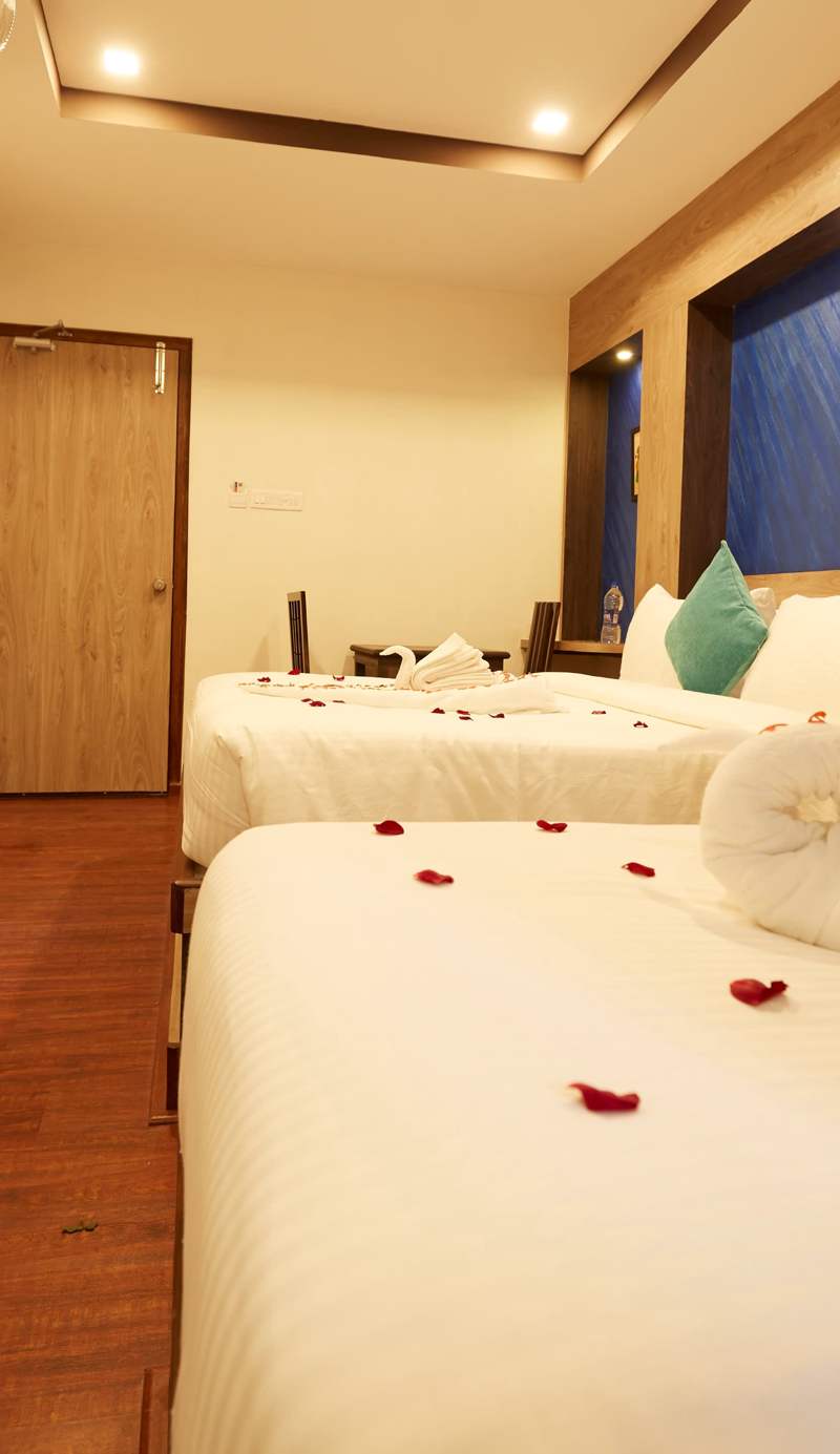 Hotel Ramtel Inn
