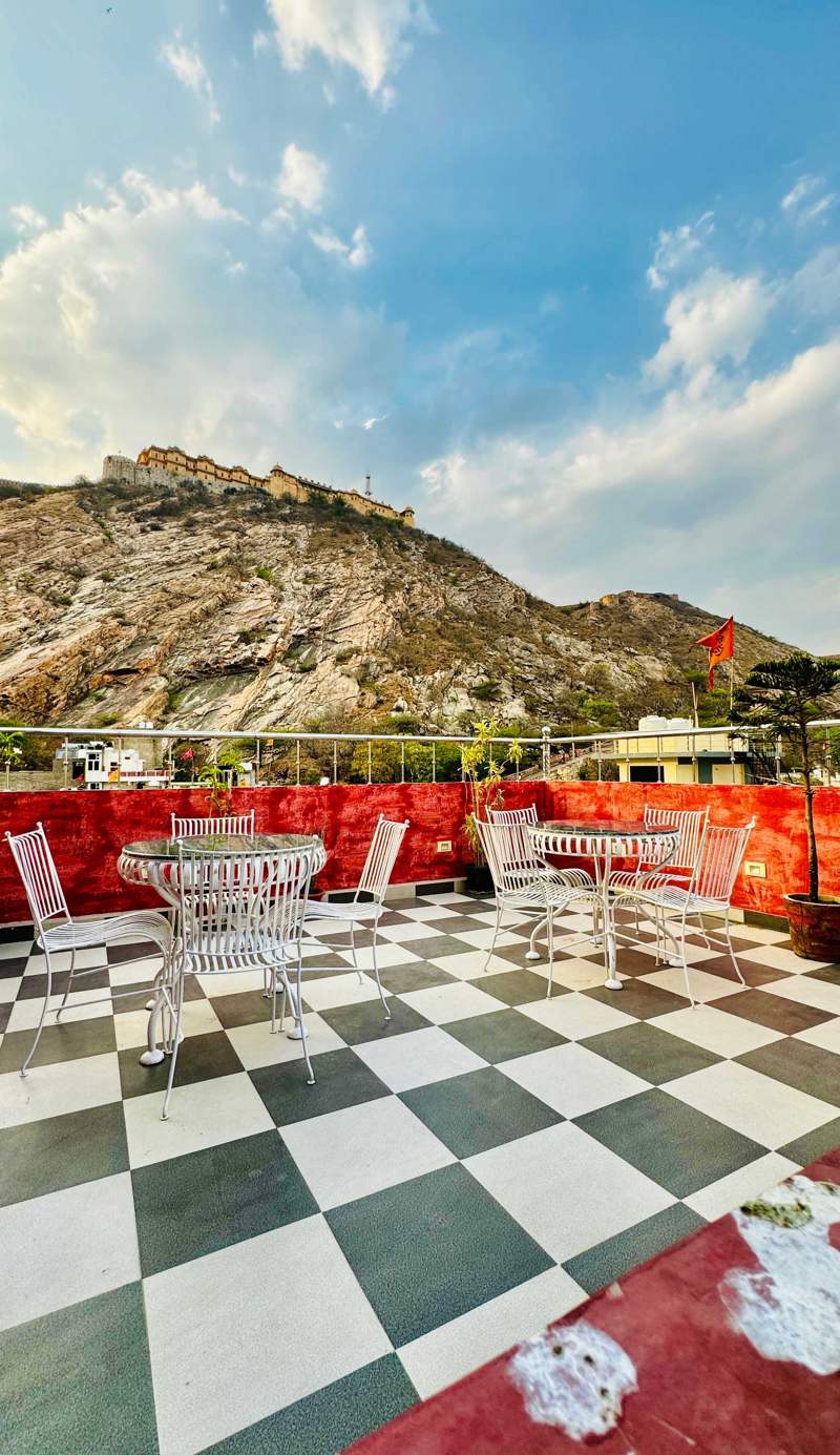 Nahargarh Palace Hotel