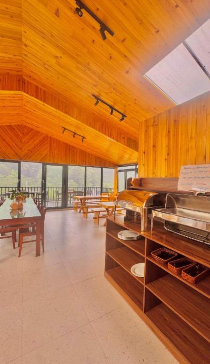 Cozy Hostel and Tours