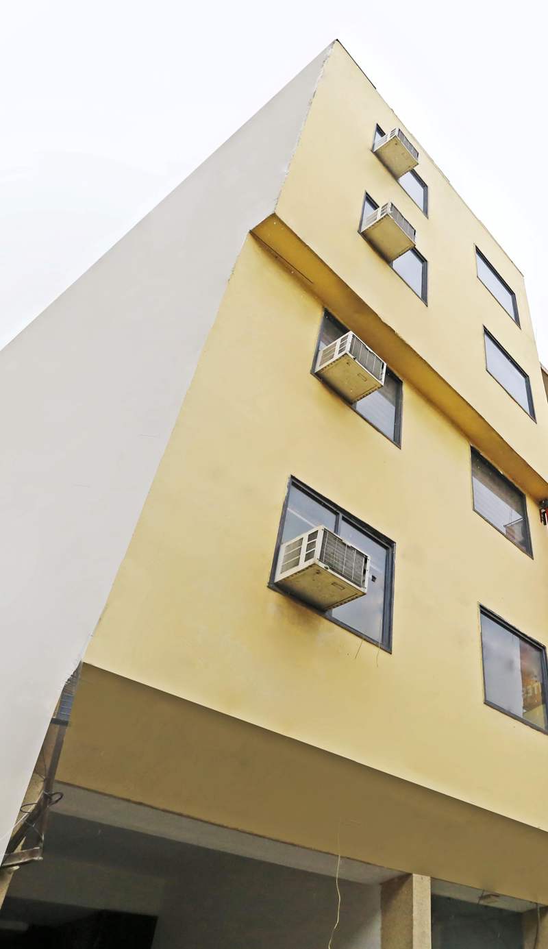 Hotel Iconic Suites