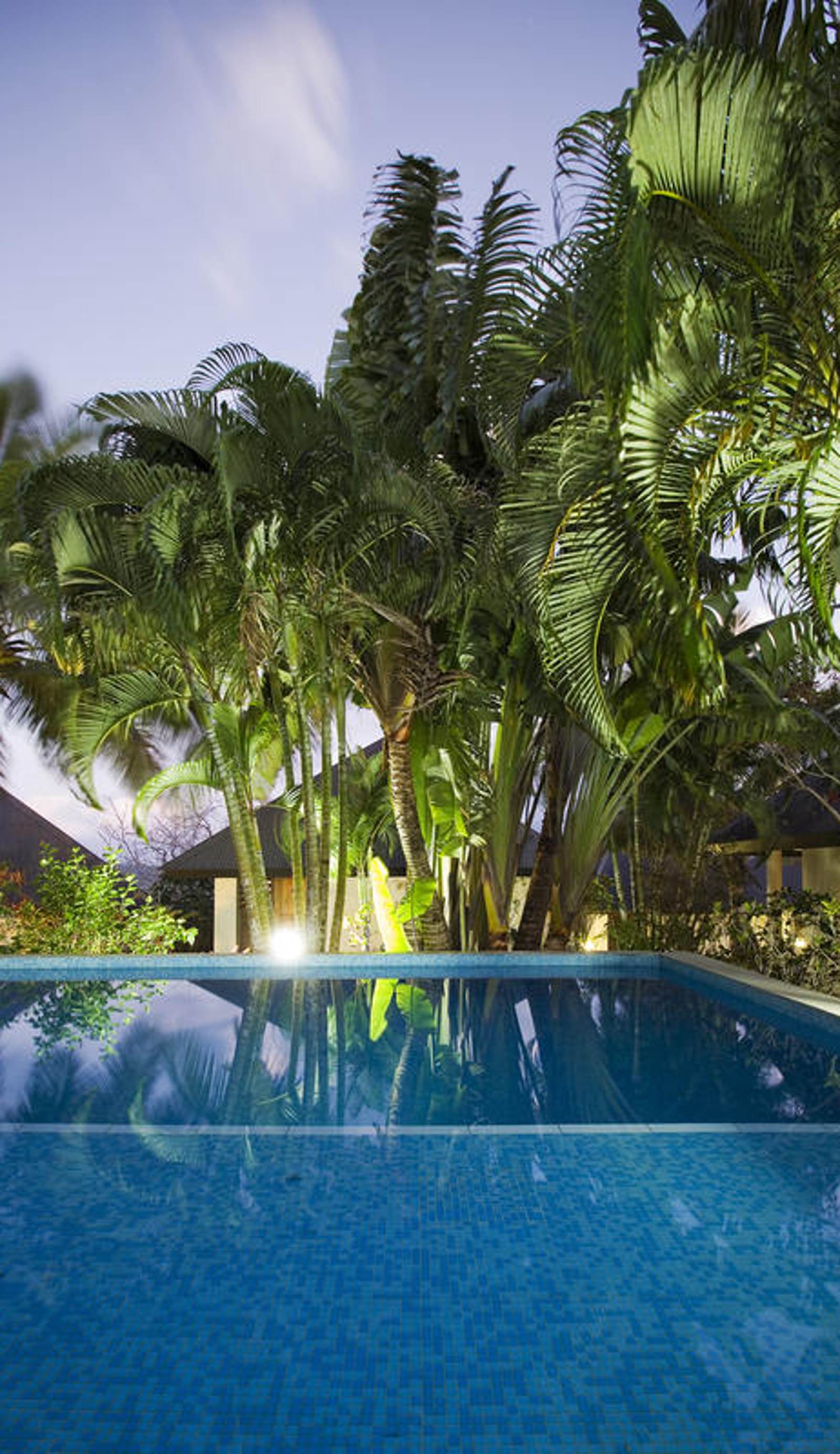 Mangoes Resort & Restaurant