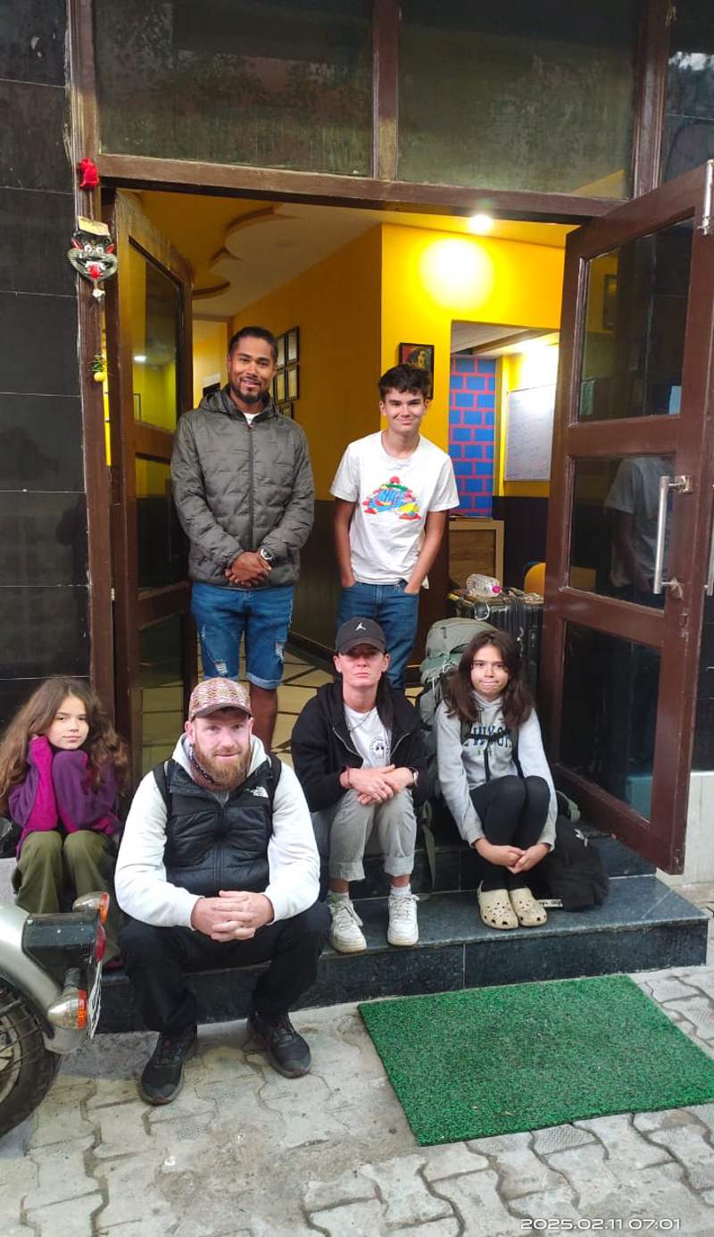 Big Brother Hostel Agra