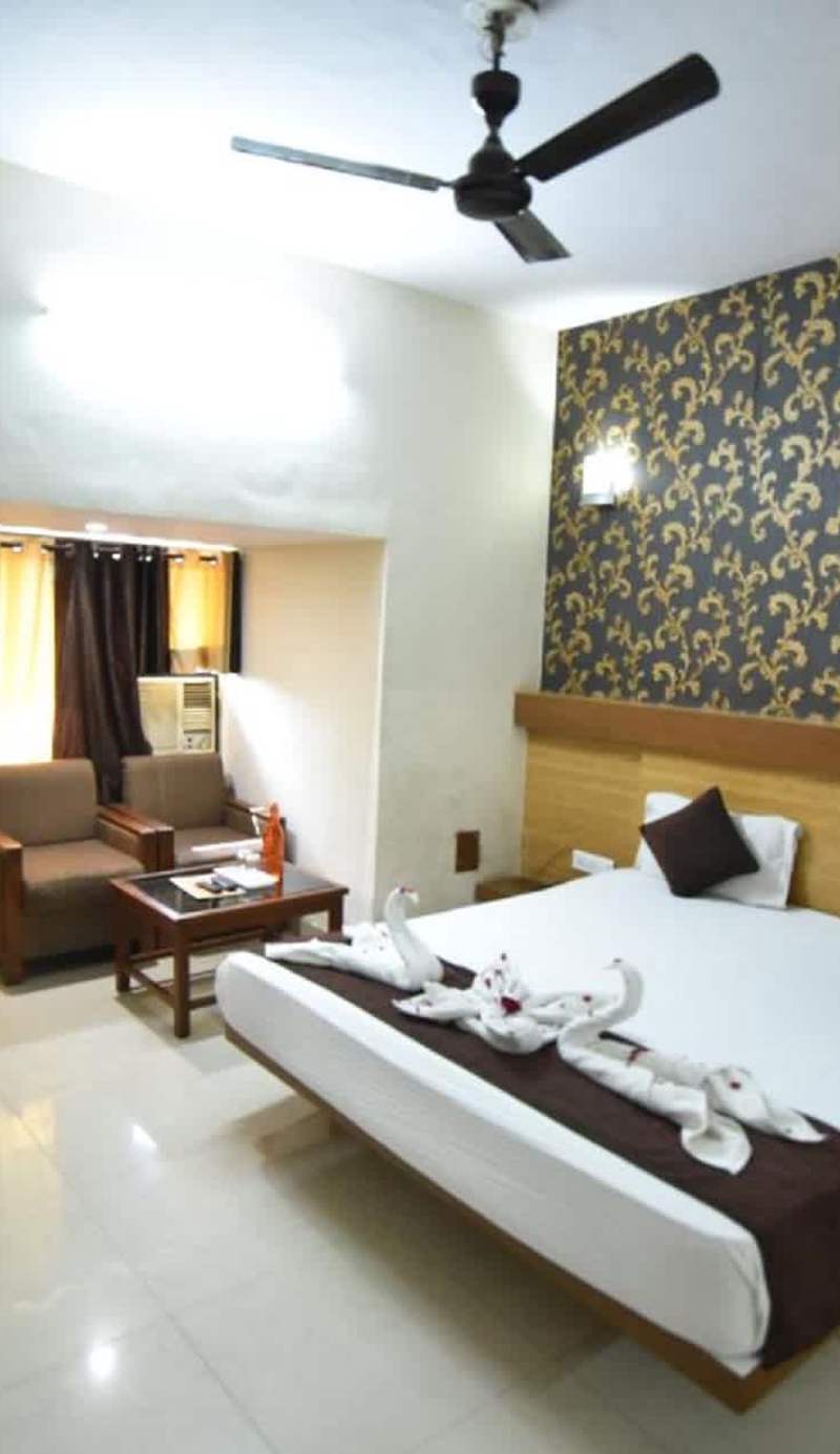 Vaishnavi Guest House