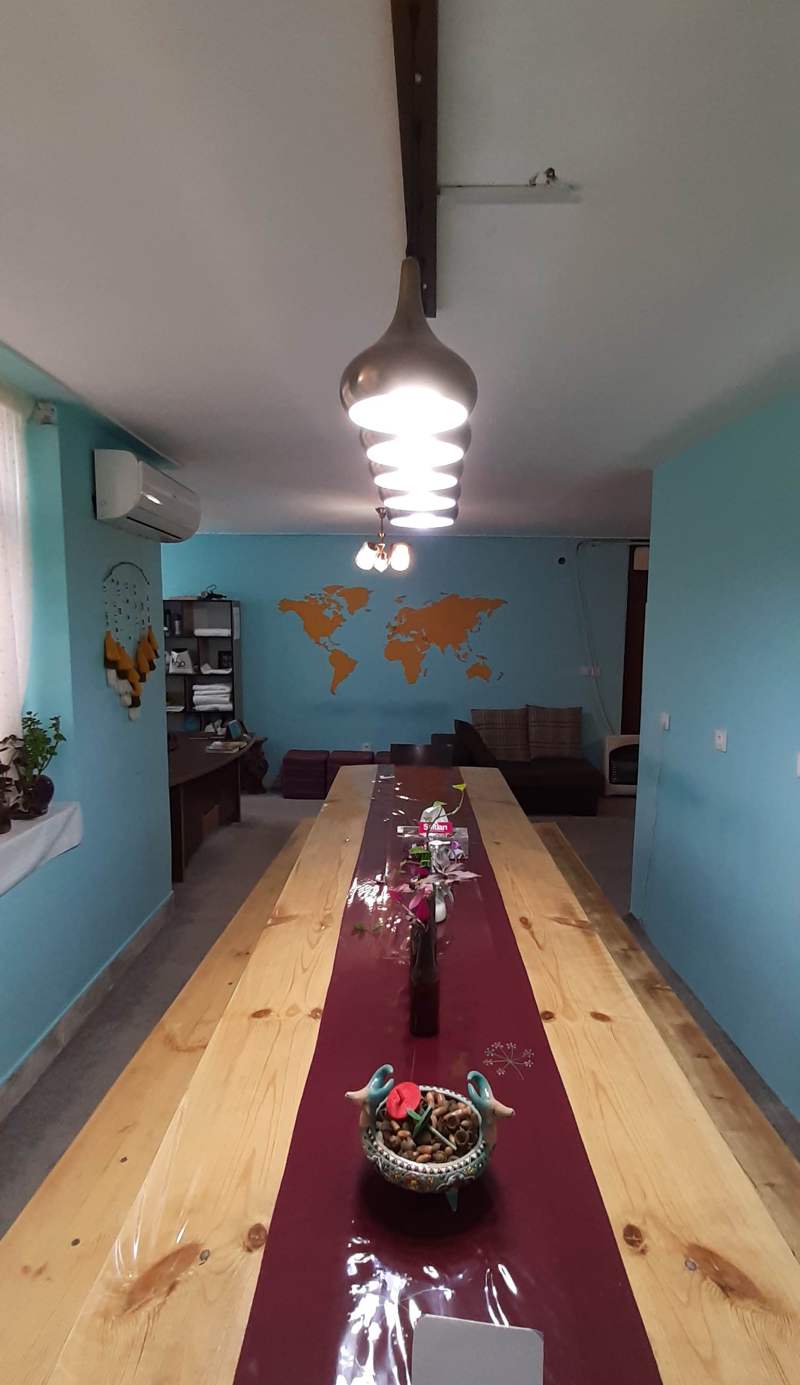 Kermanshah Oak Hostel