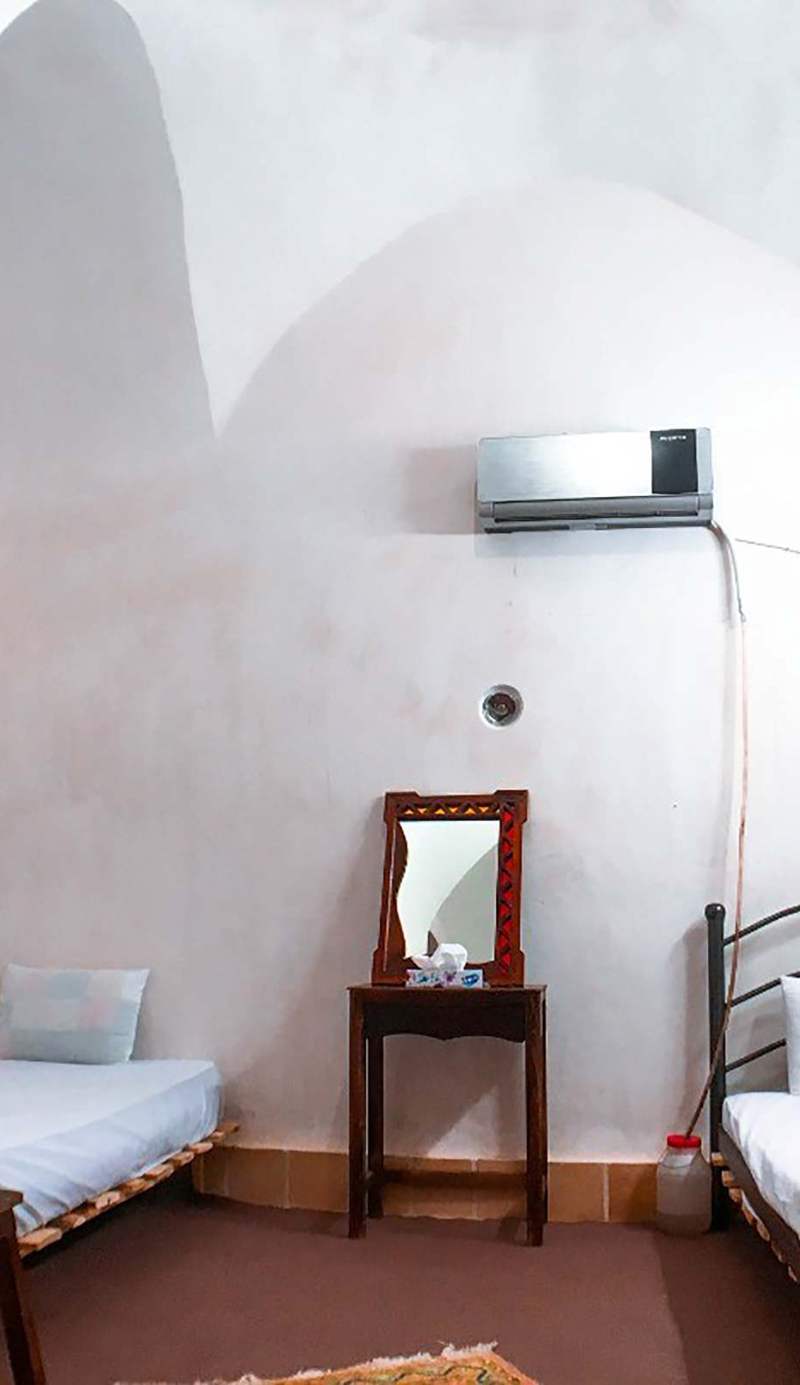 Kamalalmolk Guest House