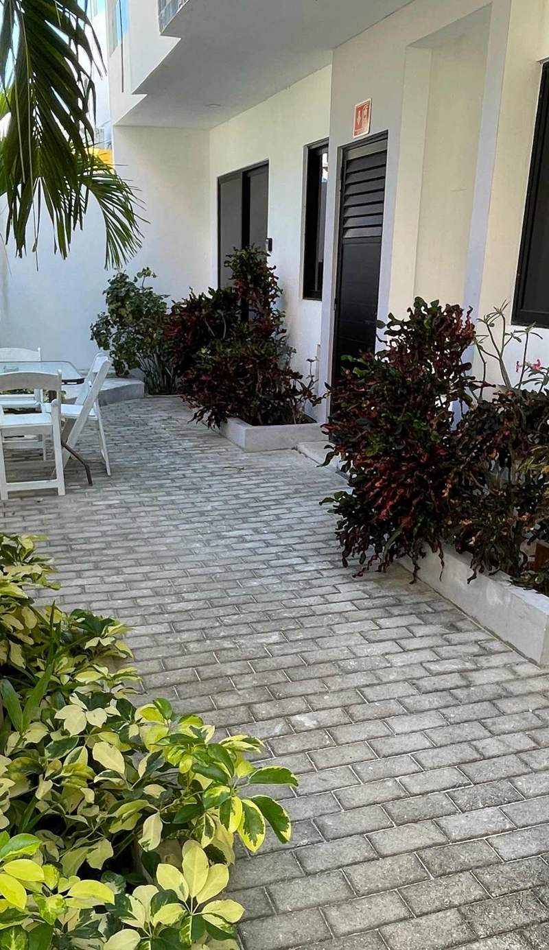 Lavish Studio with Patio #2