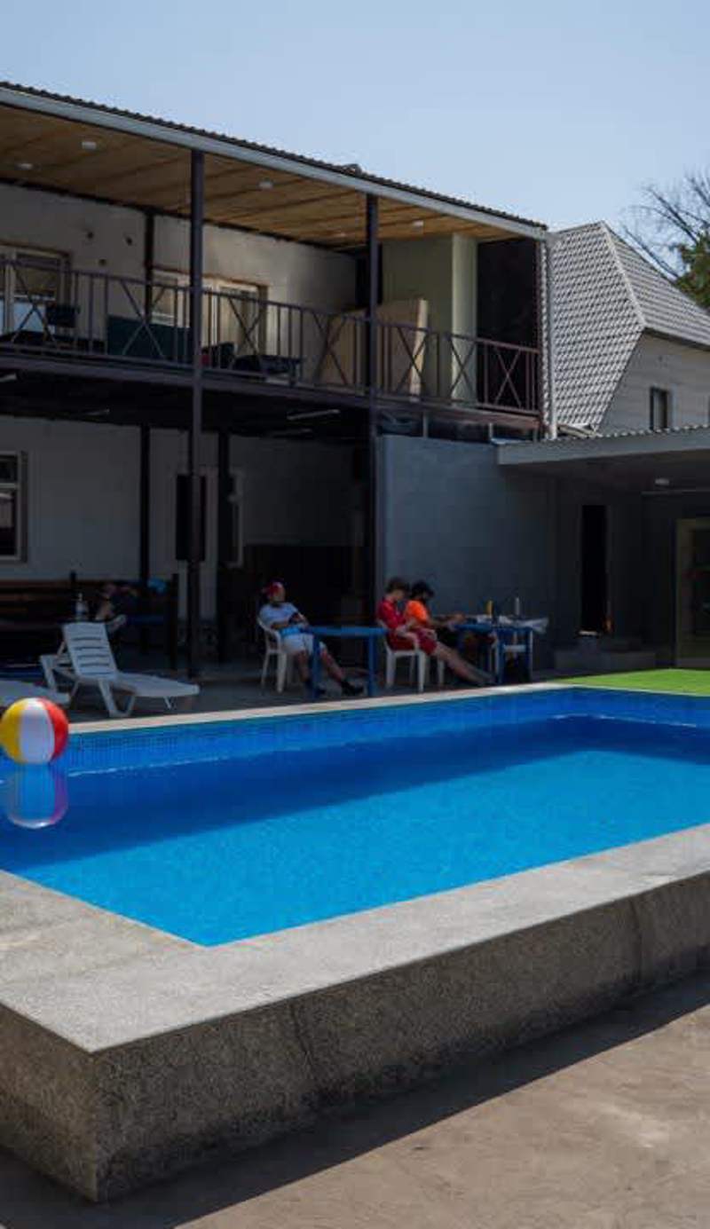 Apricot Lodge
