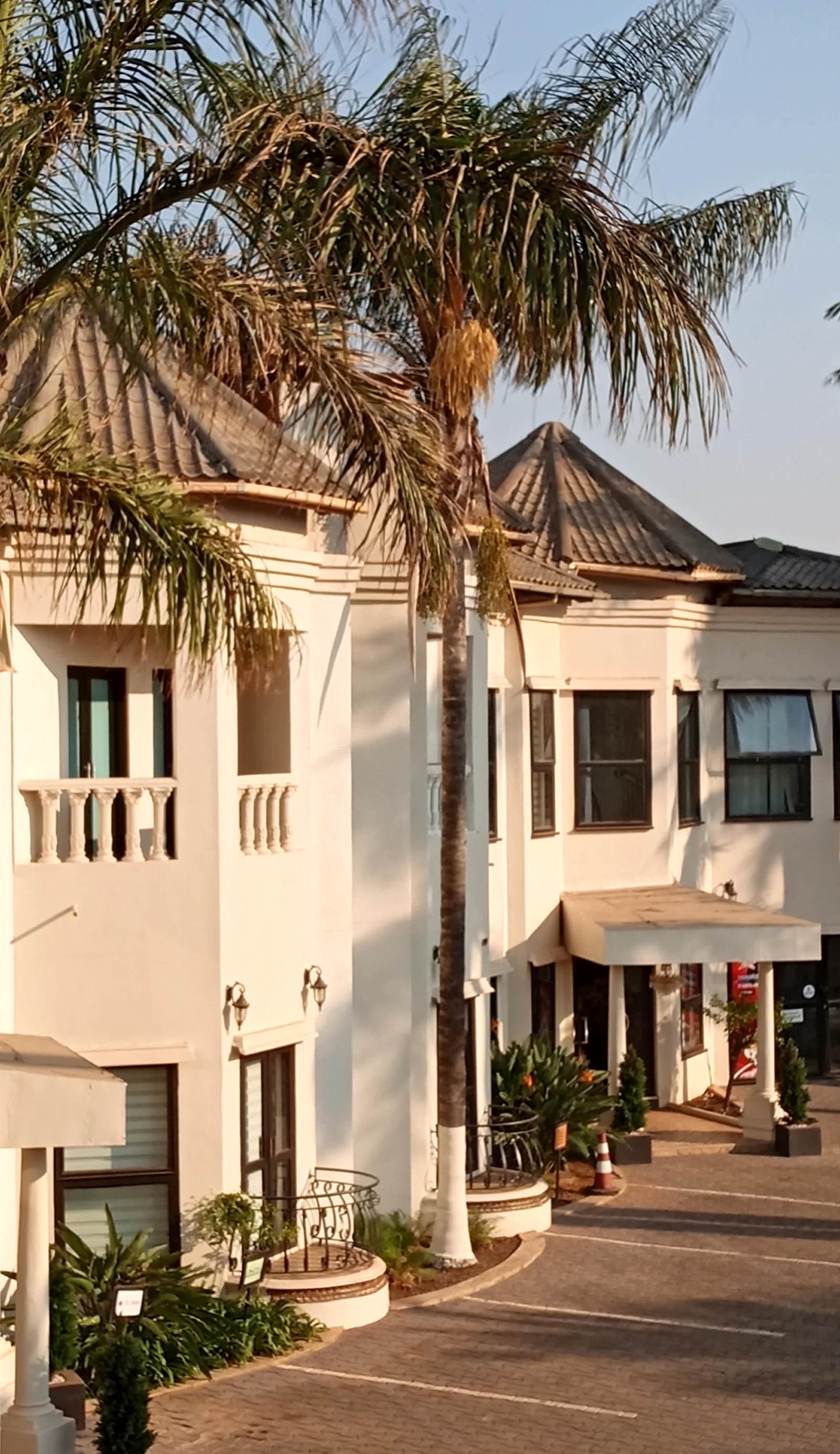La Belva City Resort