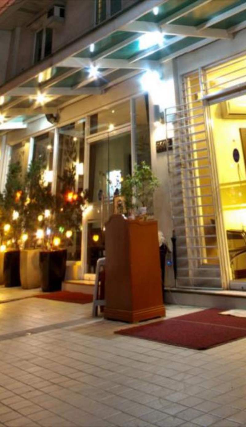 Townhouse OAK Avitel Hotel
