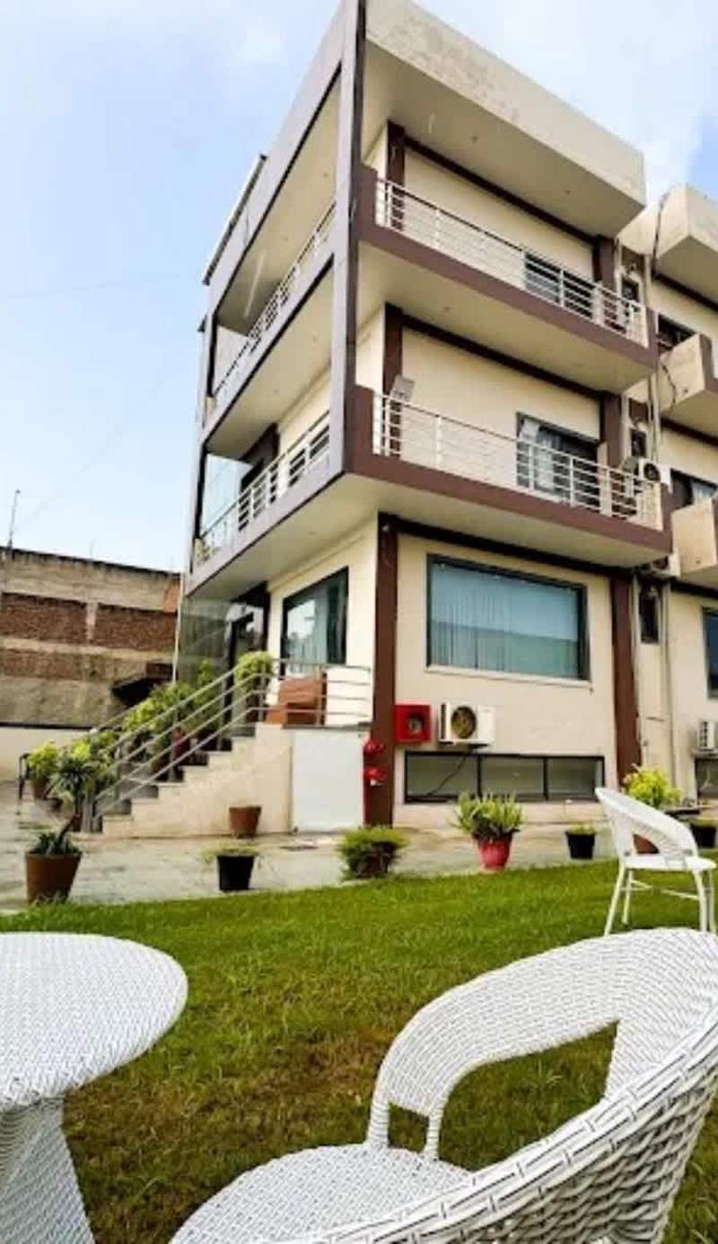 Hotel Vrinda Sarovar