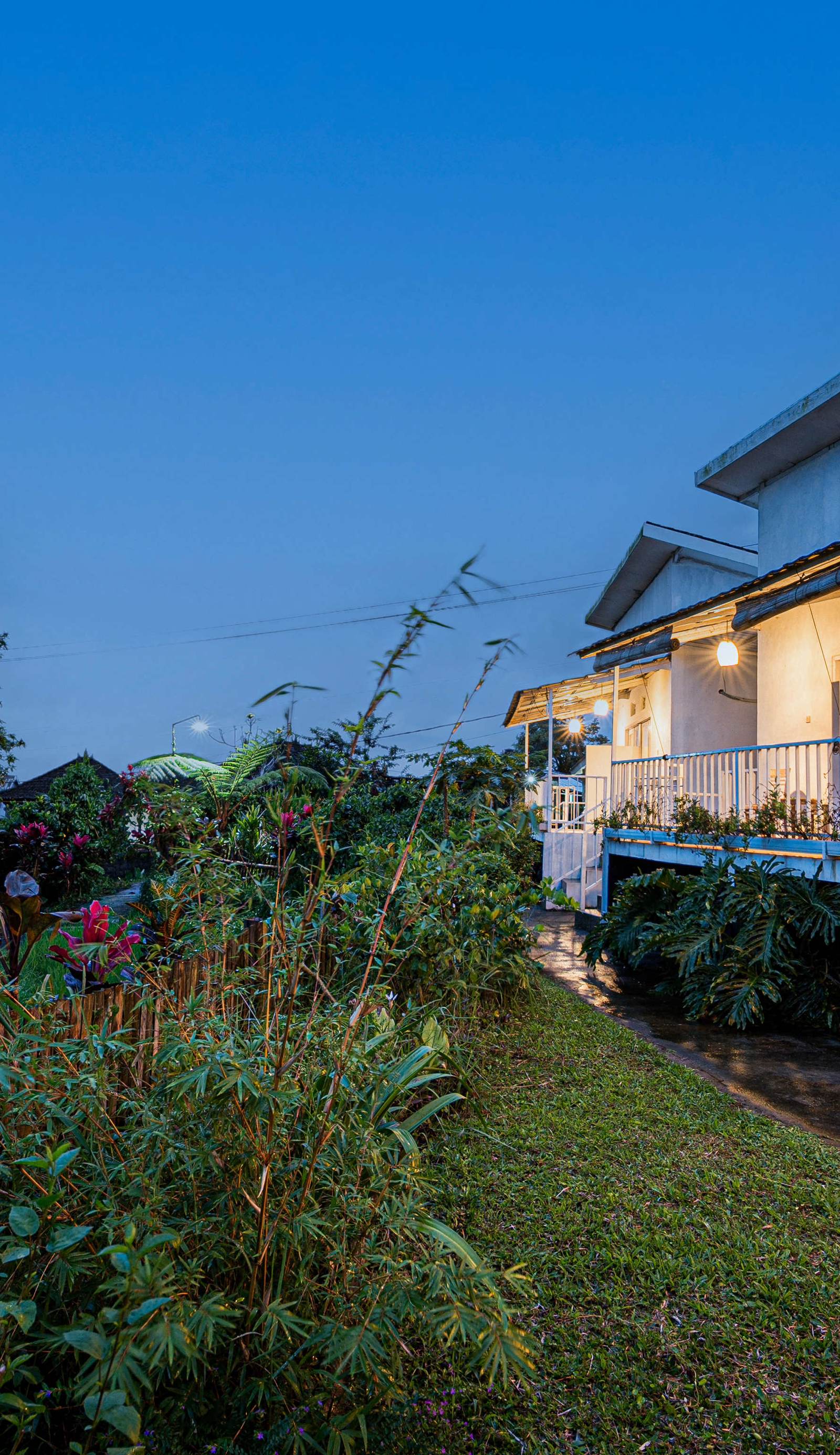 Santya Loka Lodge & Twin Waterfall