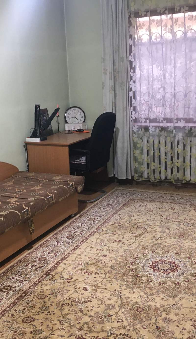 Separate Room in a House with an English Speaker
