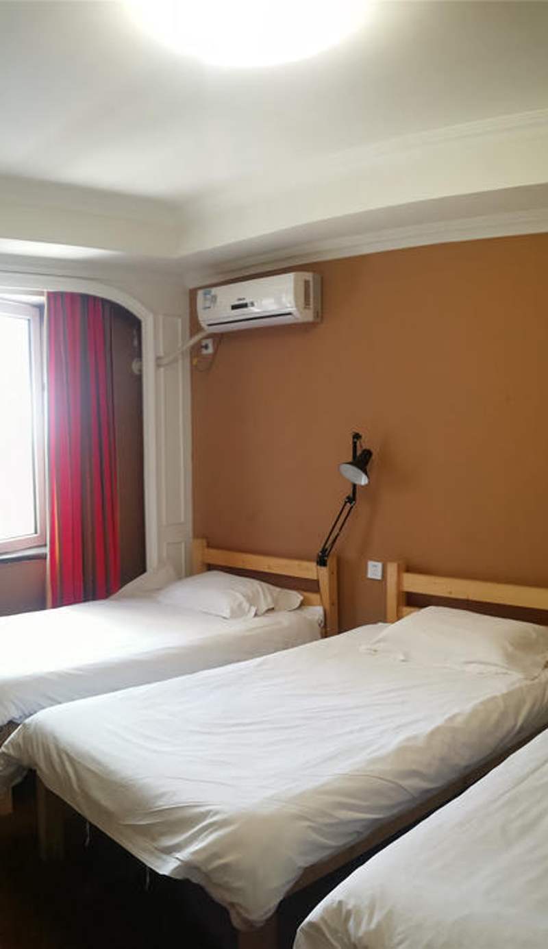 Sweet Postoffice Hostel