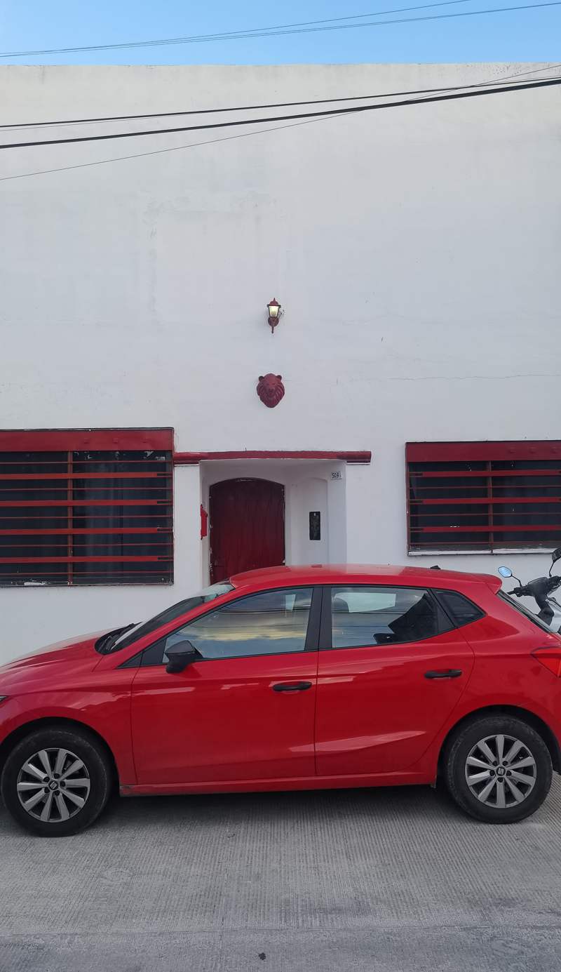 Lenderman Hostal