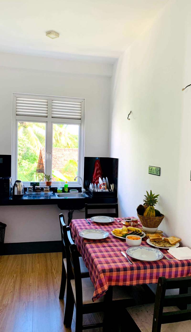 Villa Avi Near Airport