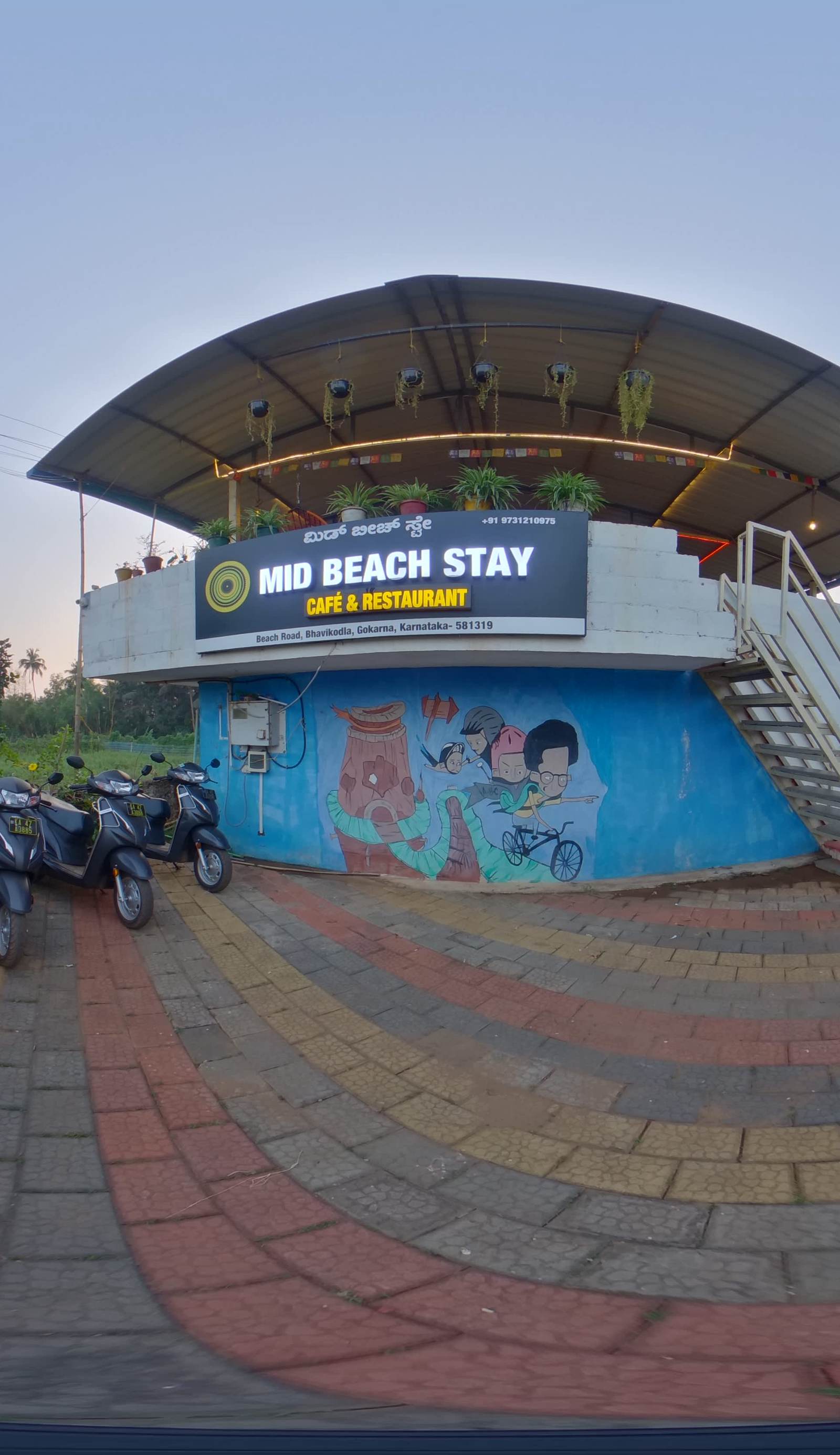 Gokarna Mid Beach Stay