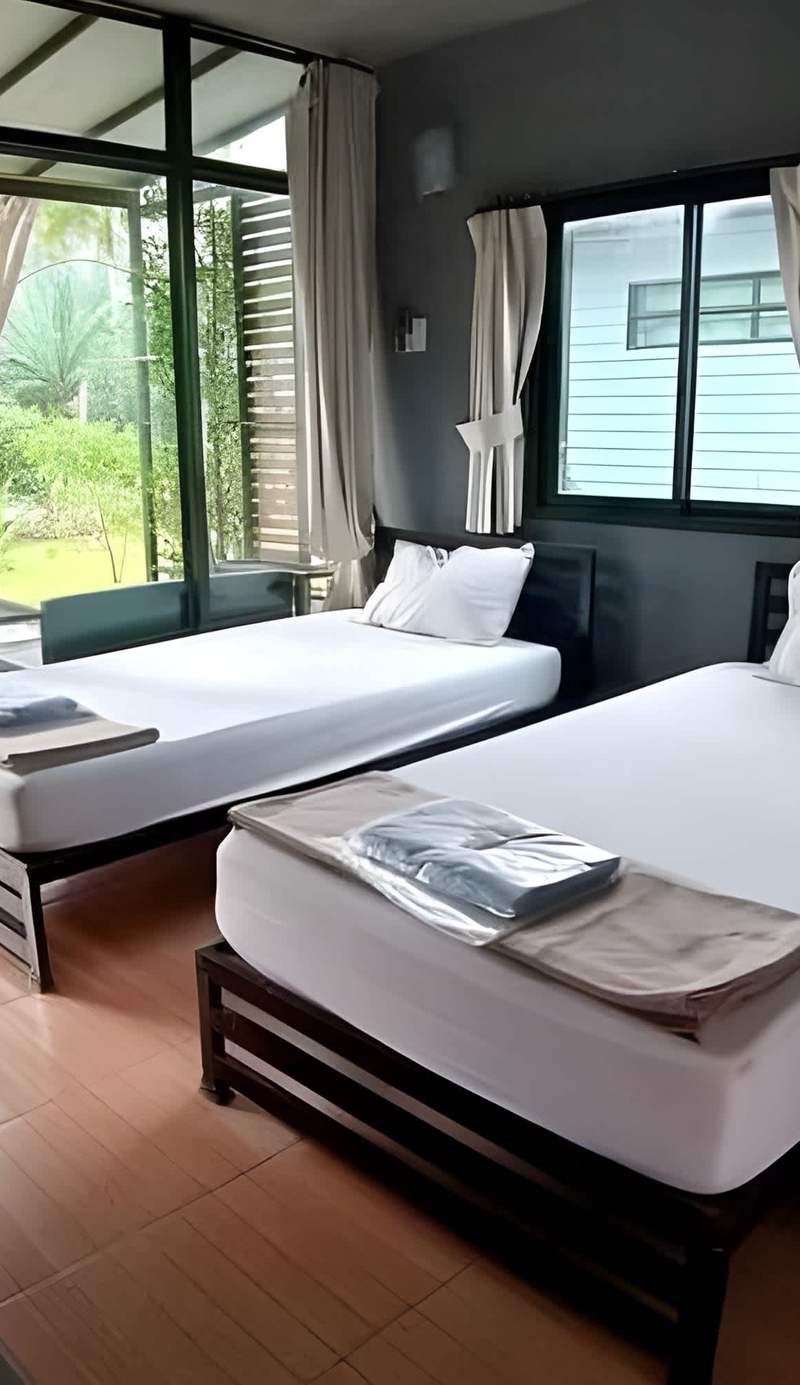 Baan Rim Nam Resort